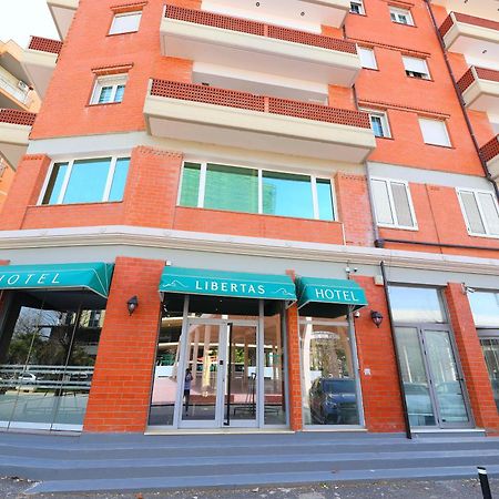 Hotel Libertas Vlorë Exteriér fotografie