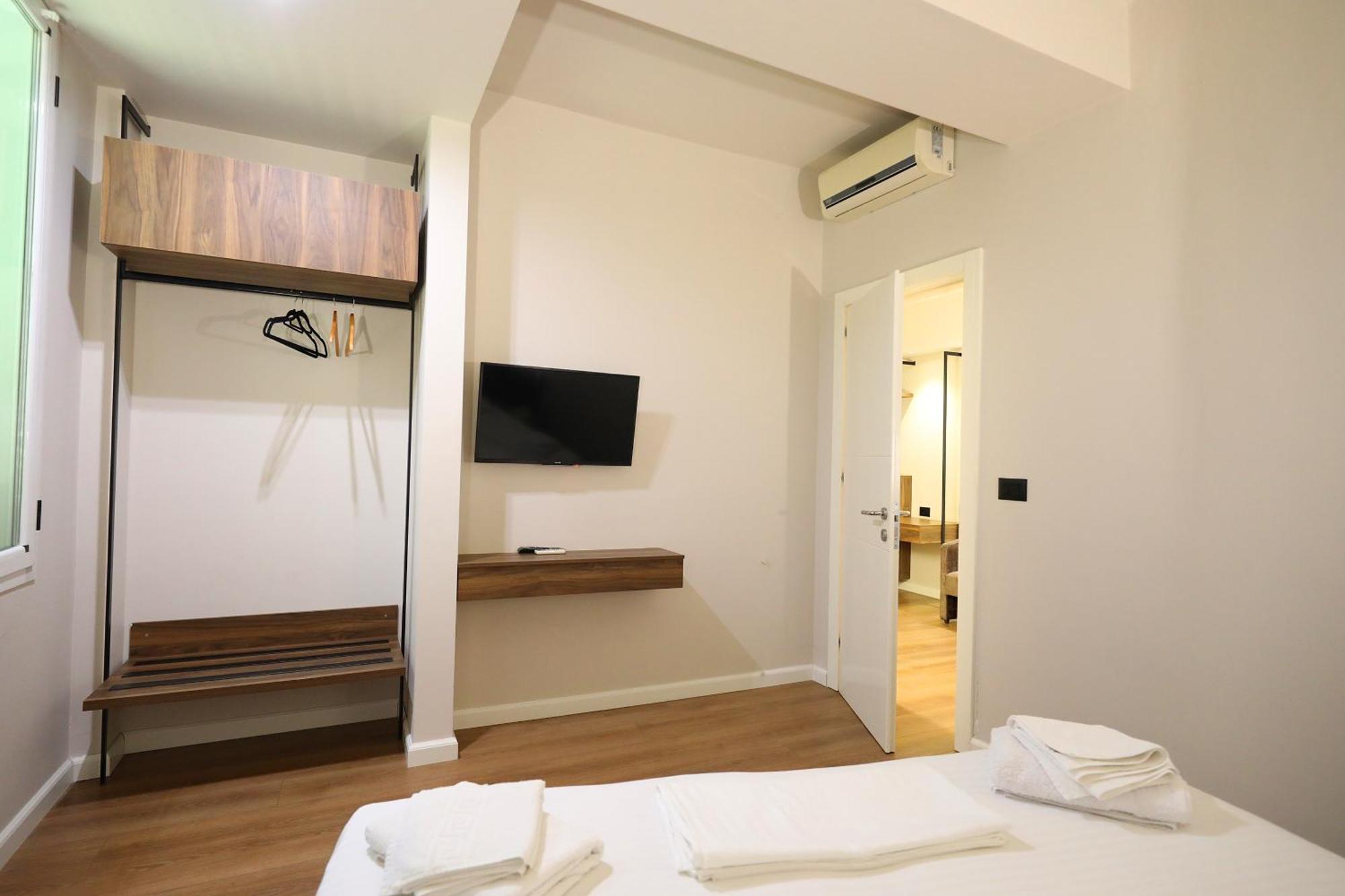 Hotel Libertas Vlorë Exteriér fotografie